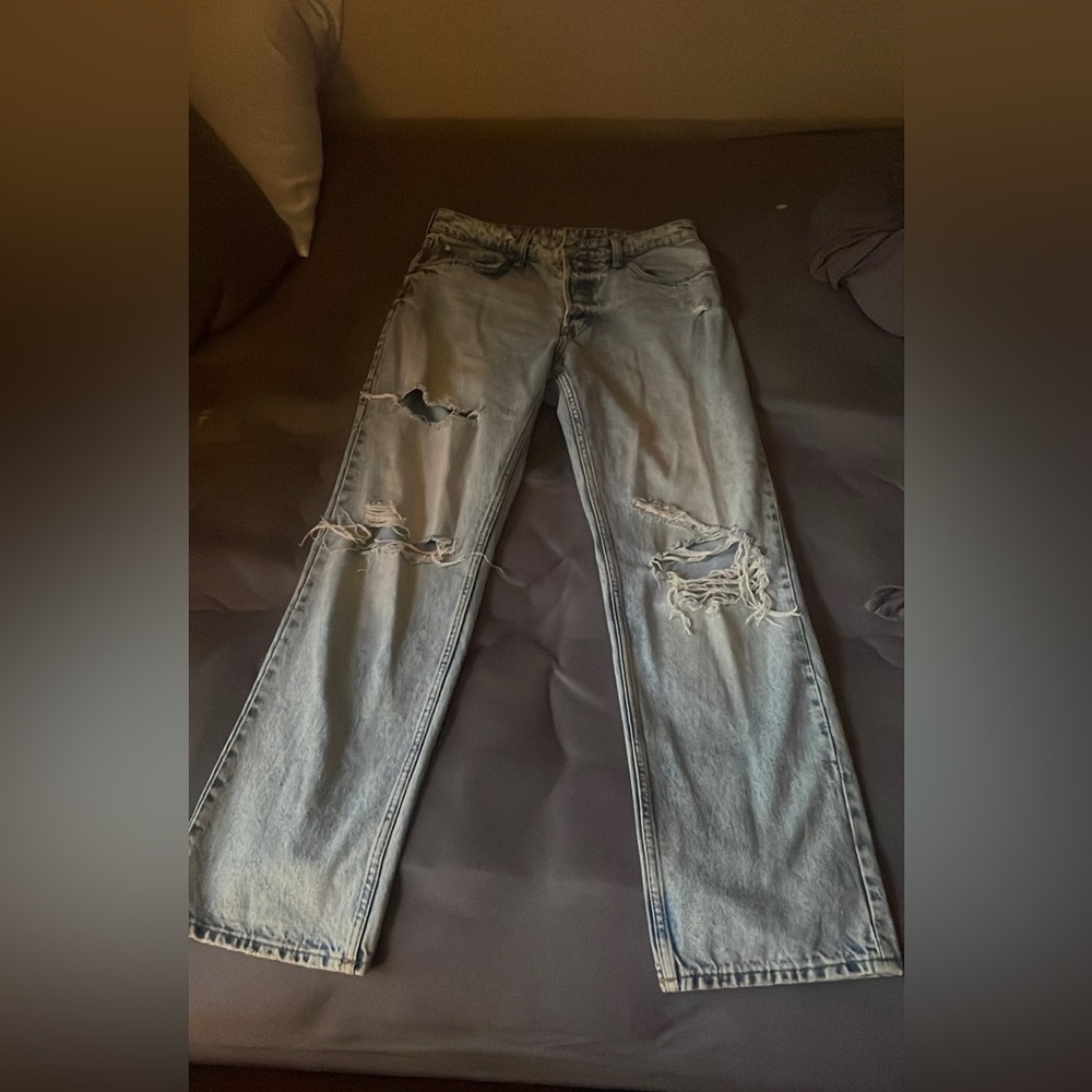 H&M size 6 jeans, light blue boyfriend jeans